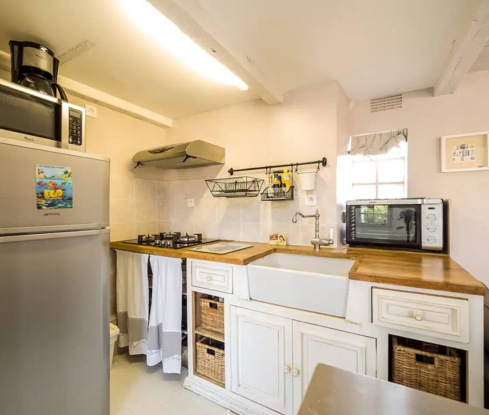 e9f617c0-69ee-4cf2-86c5-26781af6301d